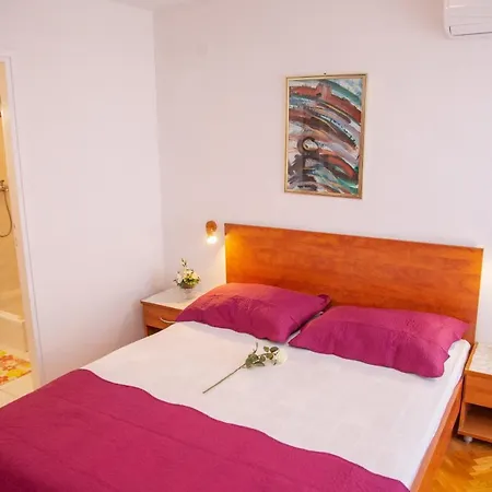 Rooms Magnolia With Pool Novalja Exterior photo